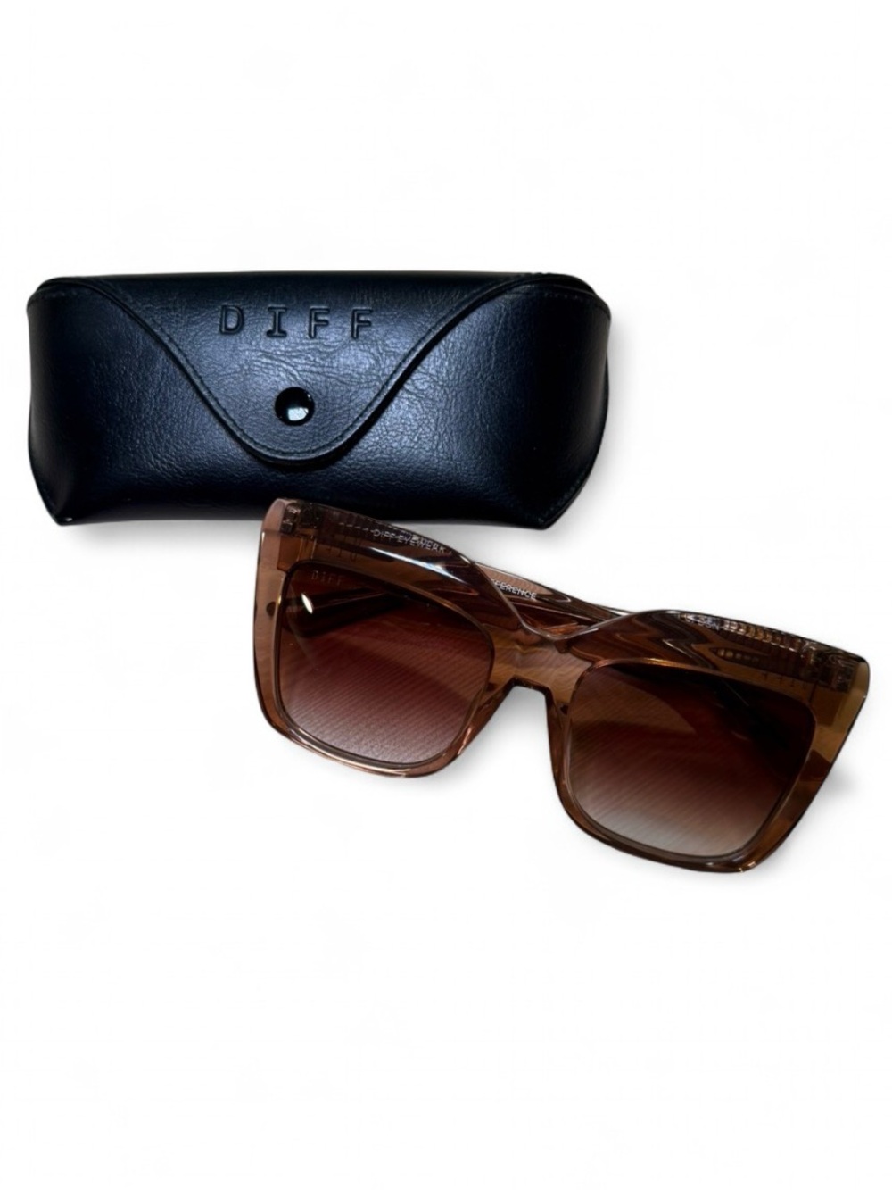 DIFF Eyewear Vania Lens Brown Gradient Oversized Glam Square Cat-eye Sunglasses